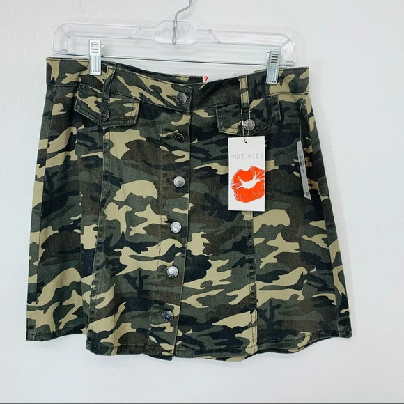 Hot Kiss Mini Skirt 9 Camouflage‎ Button Front Y2K Beach Boho School Stretch New - Picture 1 of 9